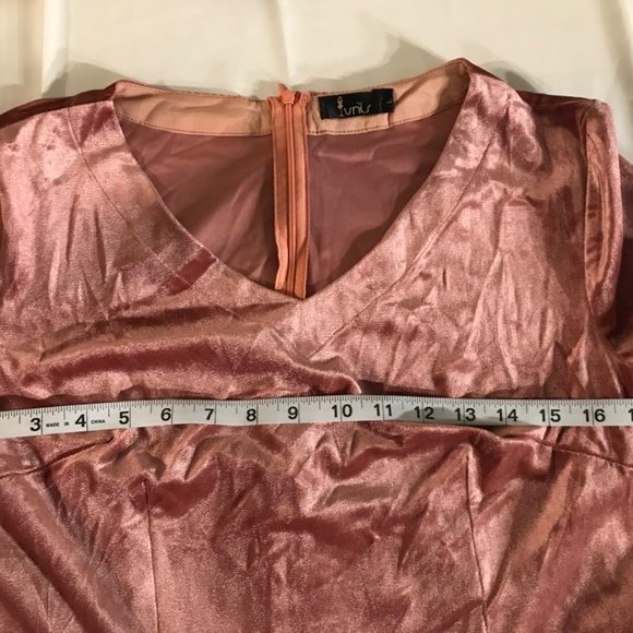 Long Pink velvet dress - Picture 6 of 7